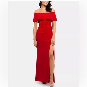 X BY XSCAPE Petite Ruffled Off-The-Shoulder Gown size 4P (petite)